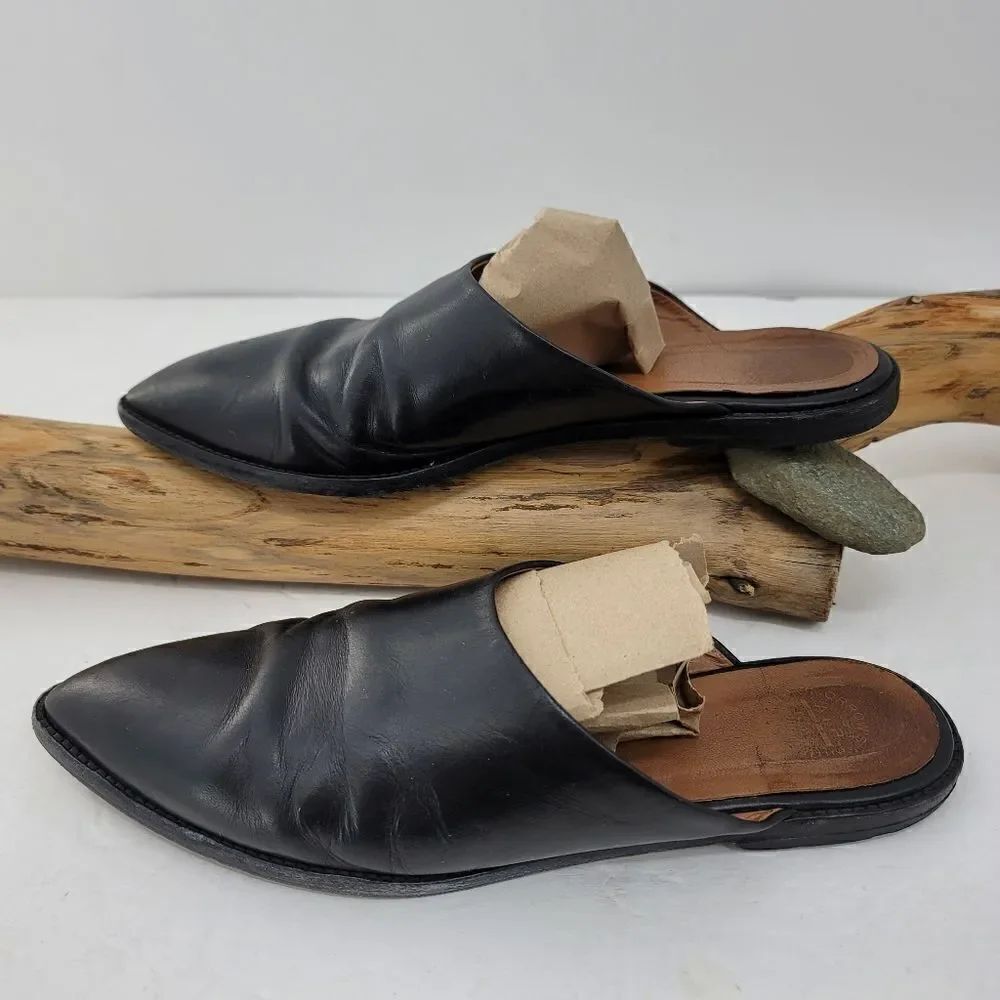 ATP atelier All Tomorrow's Parties plack leather mules